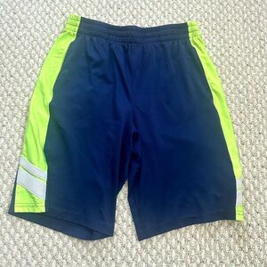Lands’ End boys athletic shorts husky size 10-12